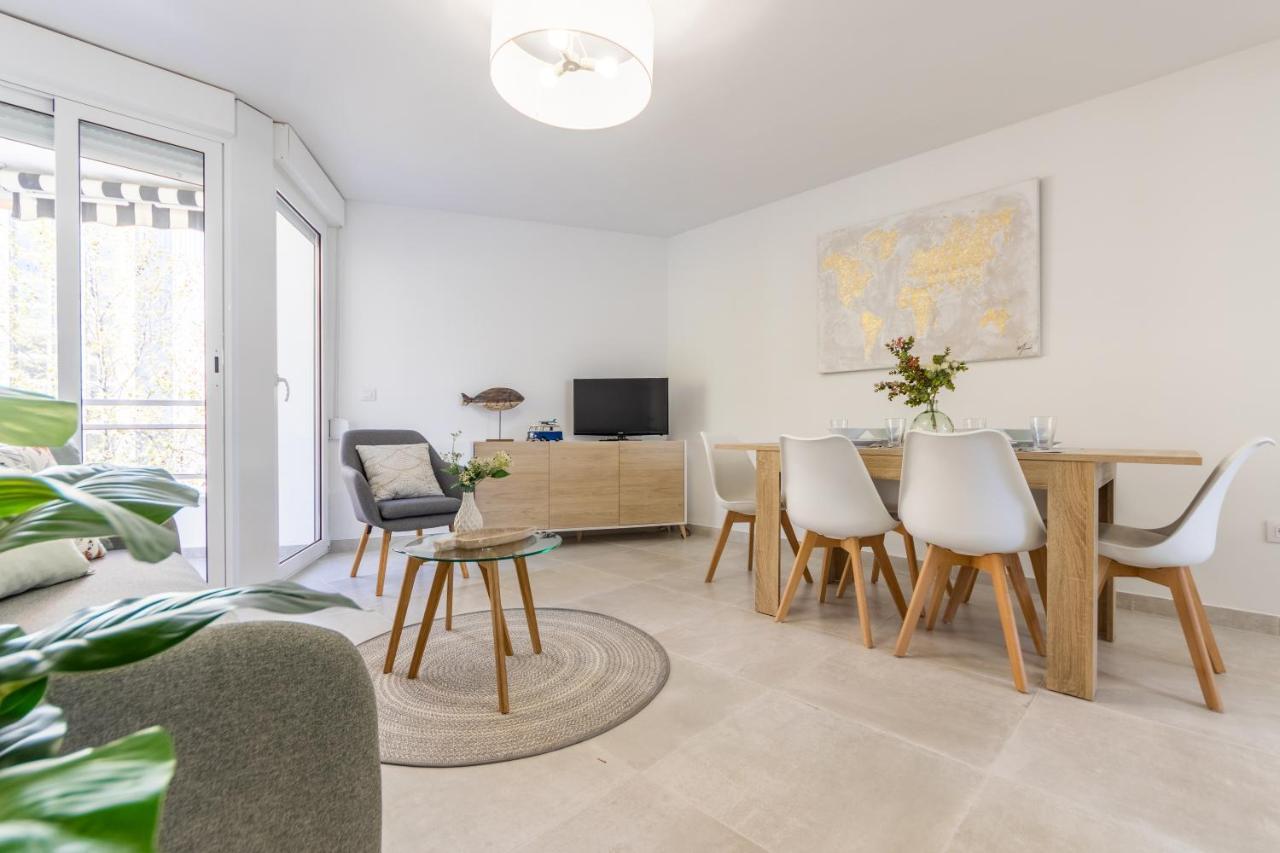 Boooom!!! Apartment With Swimming Pool Salou Luaran gambar