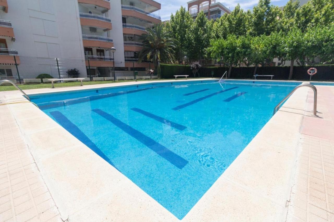 Boooom!!! Apartment With Swimming Pool Salou Luaran gambar